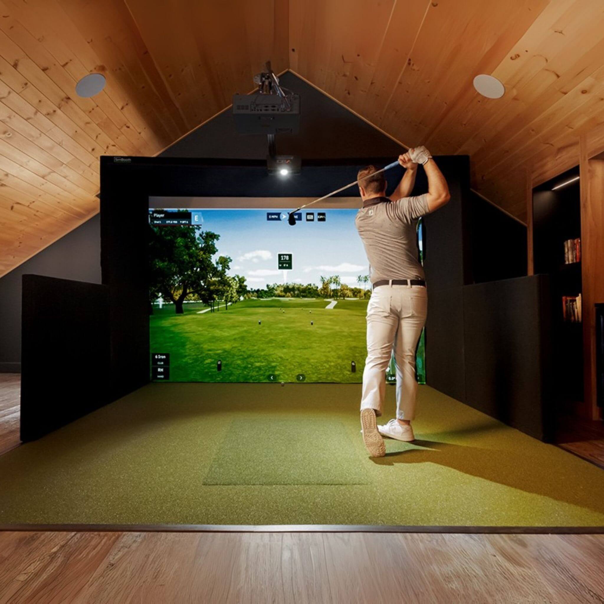 SimBooth 1 – Compact Golf Simulator Enclosure